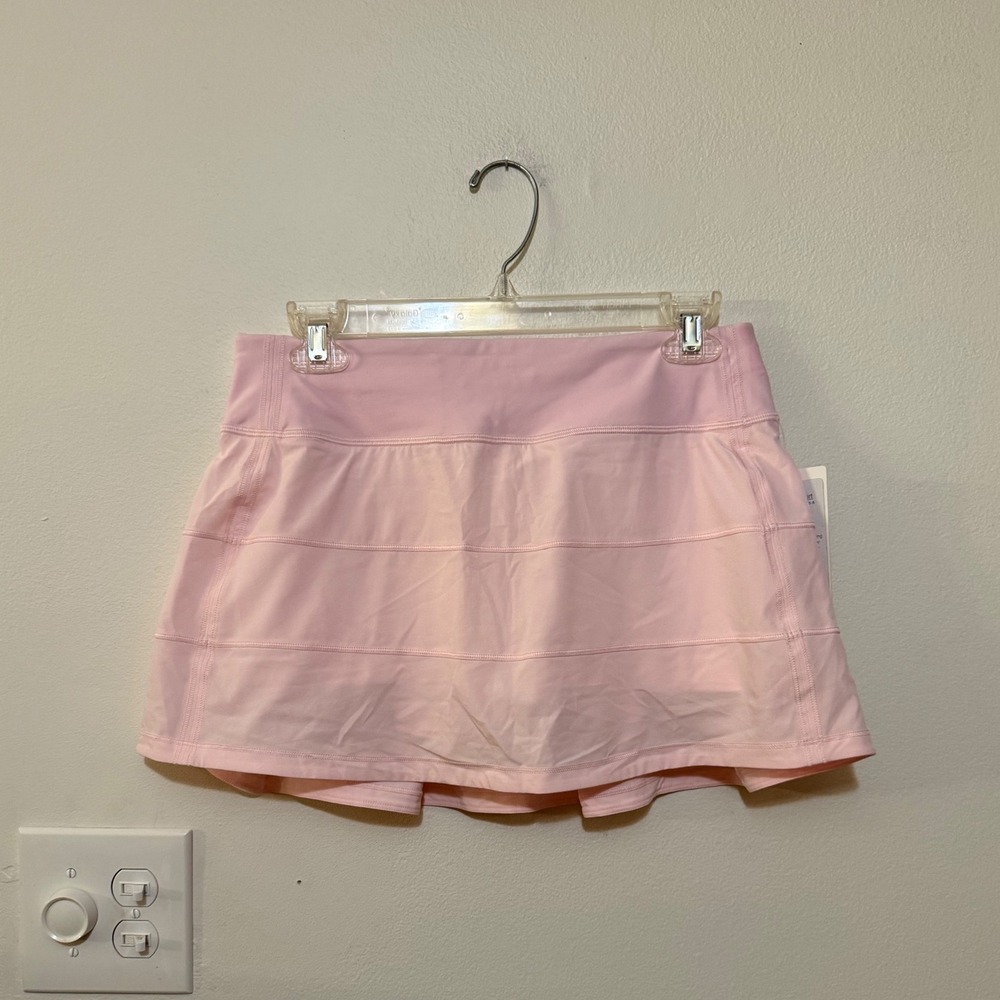 Lululemon Pace Rival MR Skirt Size 6 Strawberry Milkshake NWT